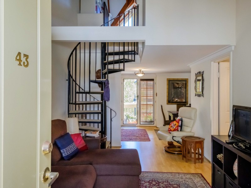 43/22 Nile Street, East Perth WA 6004