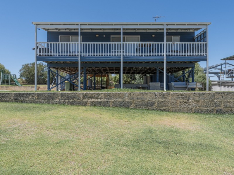 12 Butler Court, Guilderton WA 6041