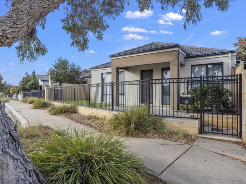 4 Haverhill Road, Butler WA 6036