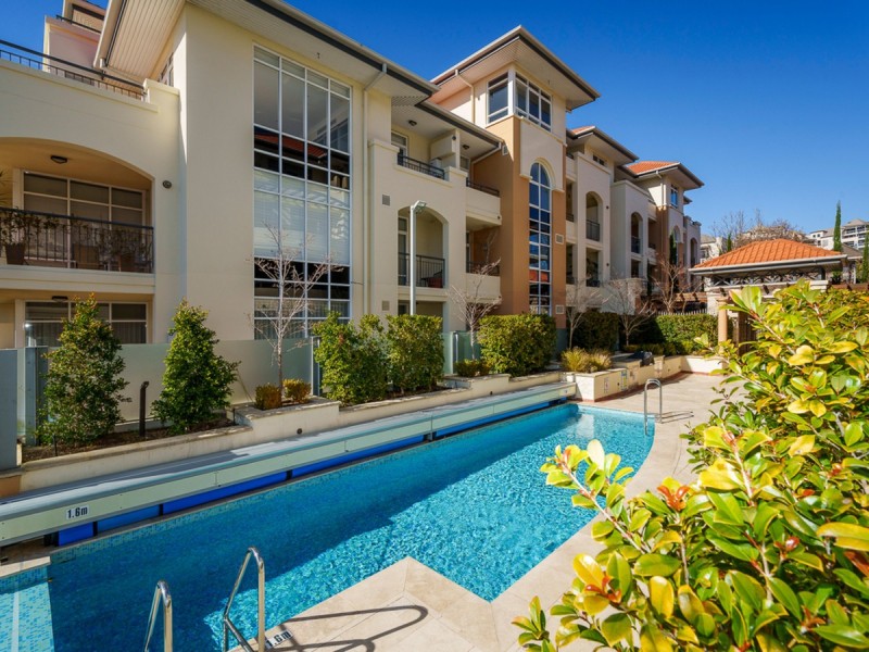 33/20 Royal Street, East Perth WA 6004