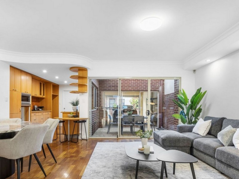 2 Tully Road, East Perth WA 6004