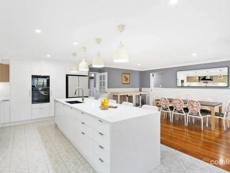 5 Tees Court, Mindarie WA 6030