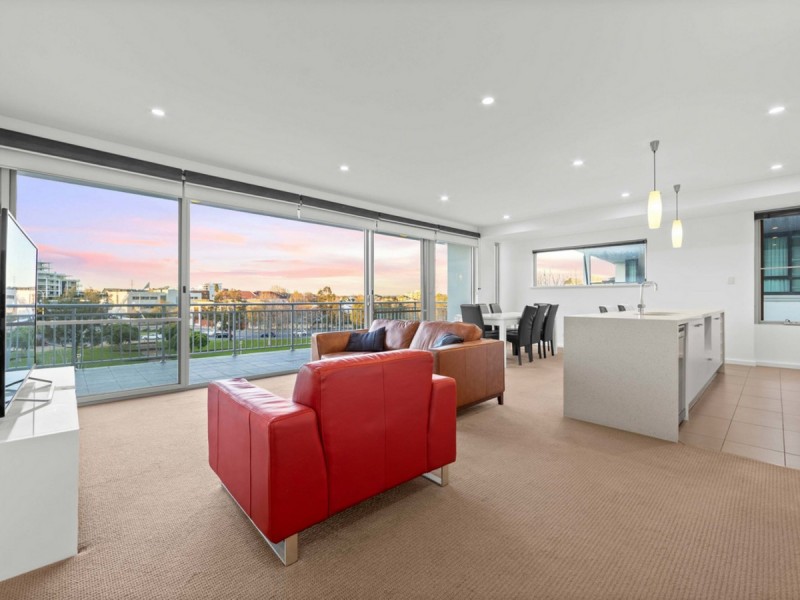 10/22 Eastbrook Terrace, East Perth WA 6004