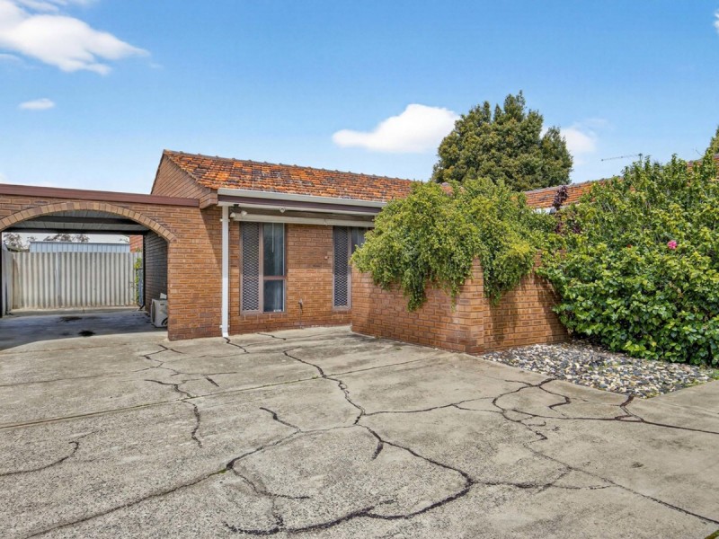 2/232 Hardey Road, Belmont WA 6104