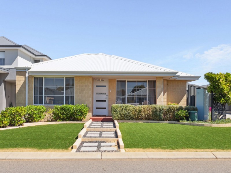 16D Nadilo Drive, Spearwood WA 6163