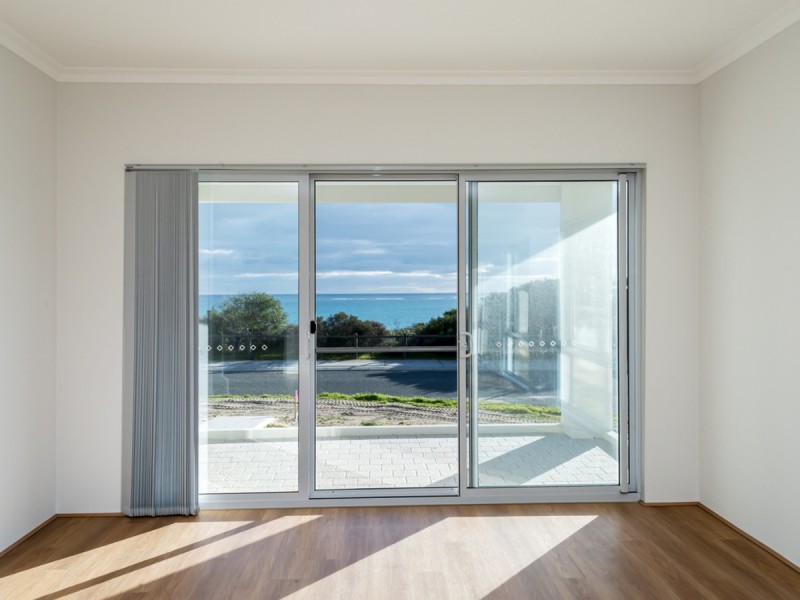 42 Kinsale Drive, Mindarie WA 6030