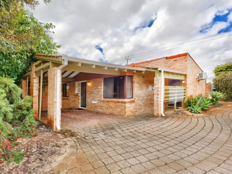 12/23 Thurlow Avenue, Yokine WA 6060