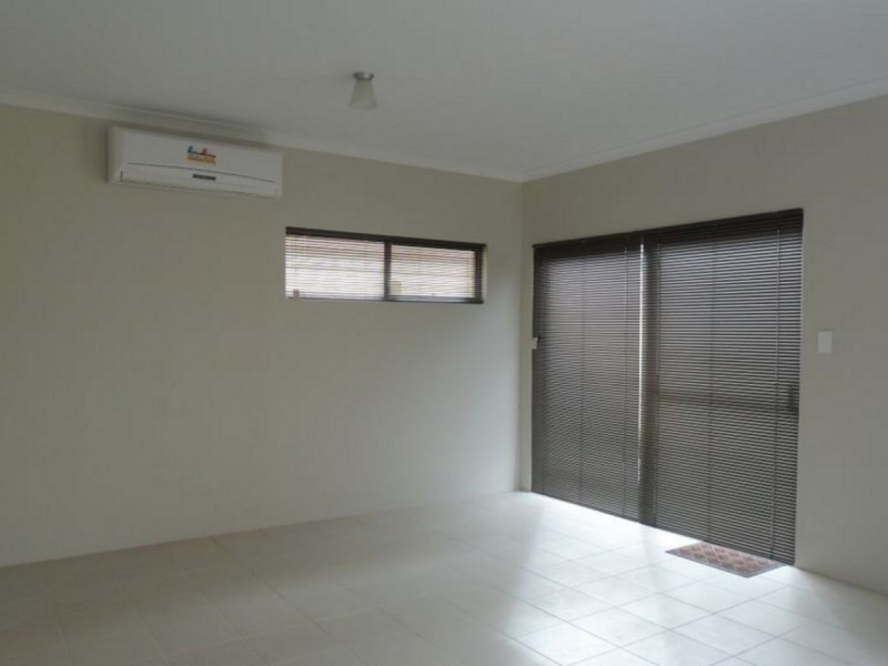 105 Lambeth Circle, Wellard WA 6170