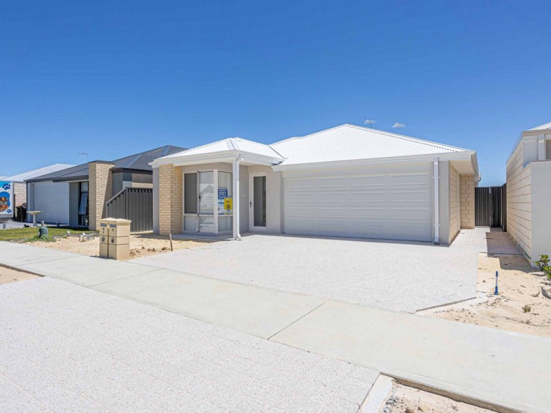19A Cambered Avenue, Yanchep WA 6035