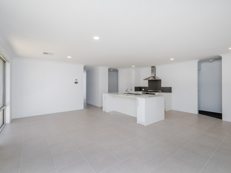 43 Chateau Avenue, Alkimos WA 6038