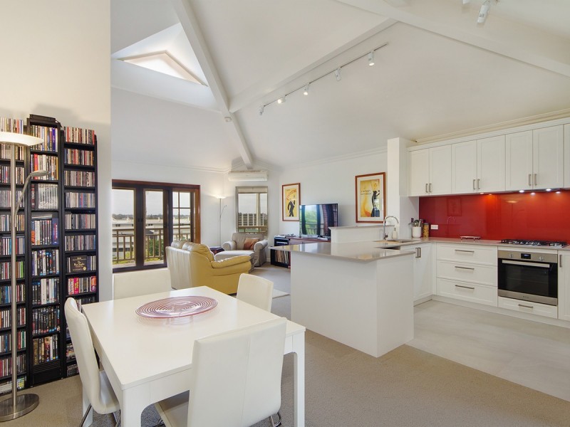 11/16-28 Waterloo Crescent, East Perth WA 6004