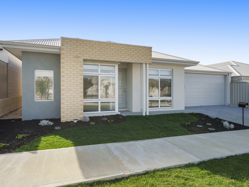 25 Boardwalk Street, Yanchep WA 6035