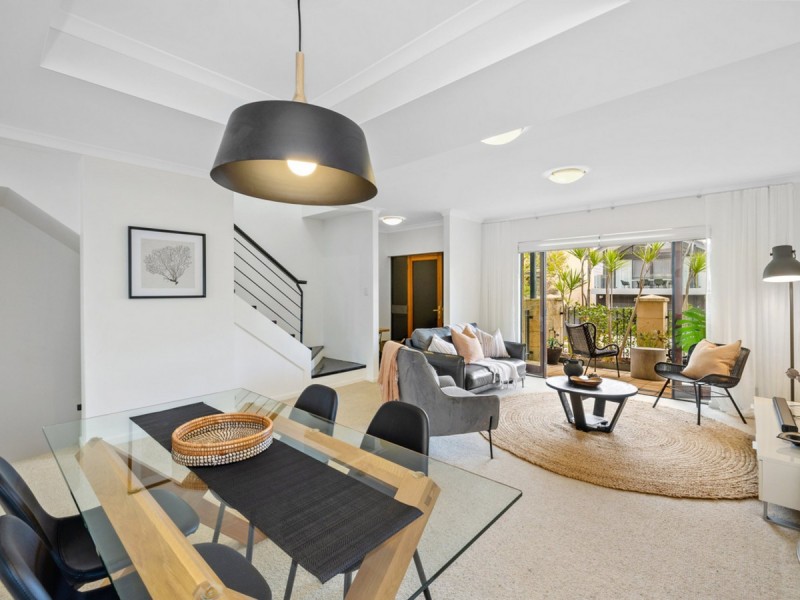 4 Constitution Street, East Perth WA 6004