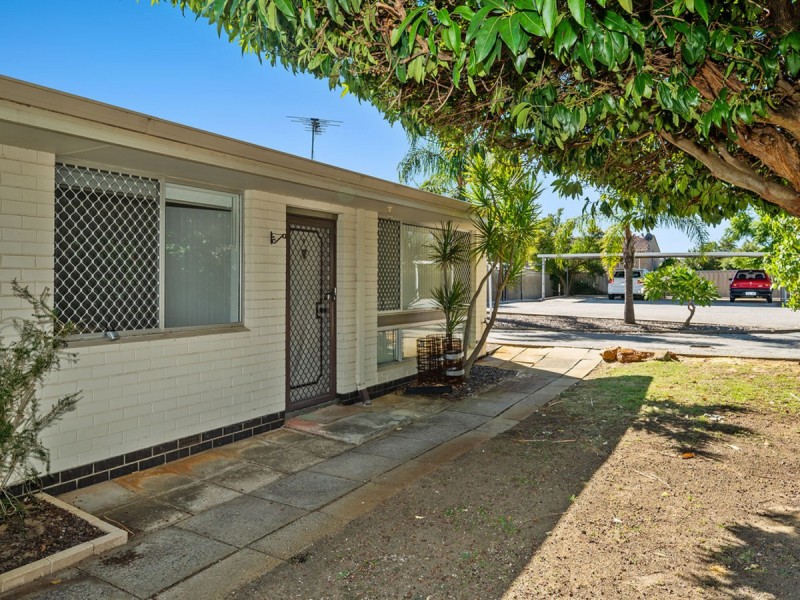 8/210 Swan Street, Yokine WA 6060