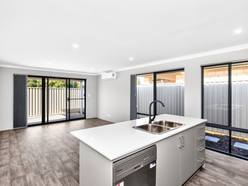 21B Jubilee Circuit, Hilbert WA 6112