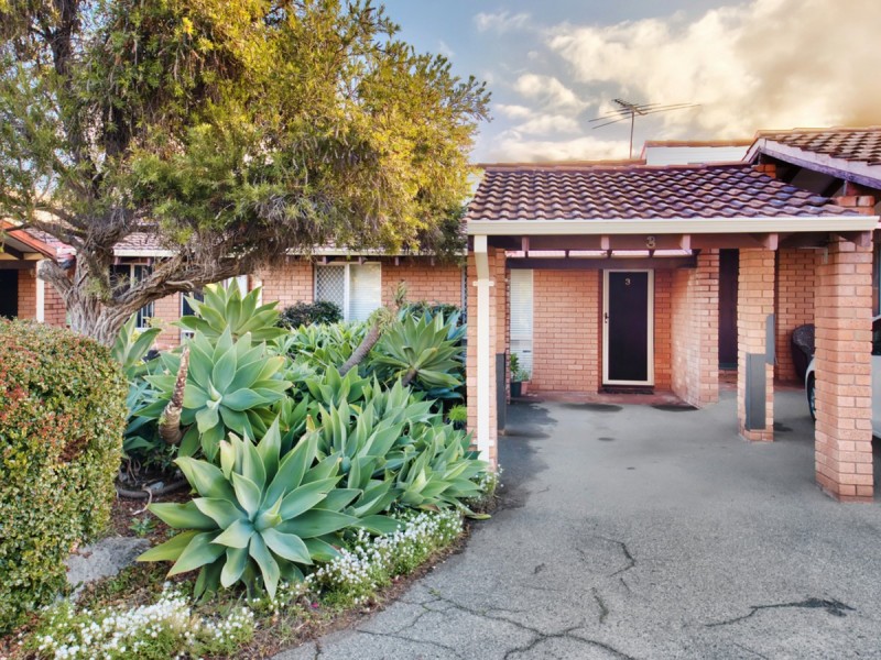 3/12 Walga Court, Yokine WA 6060