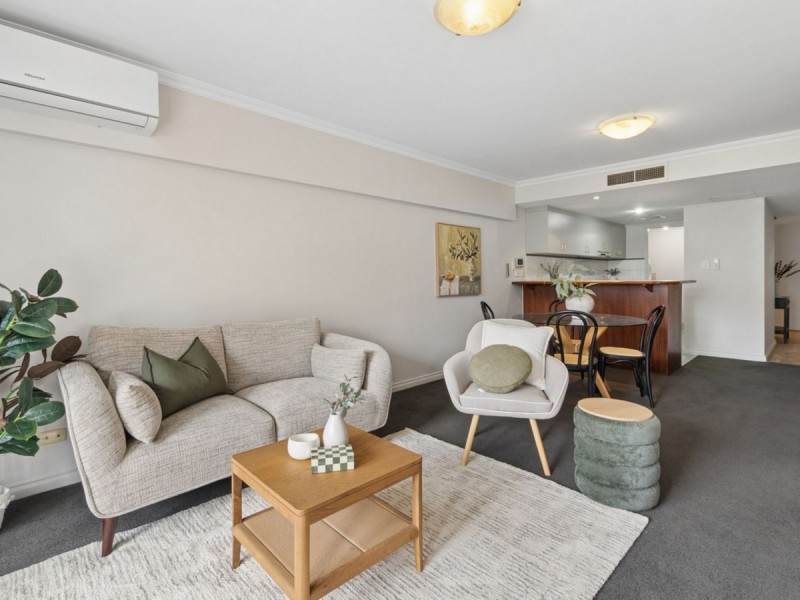 9/134 Mounts Bay Road, Perth WA 6000