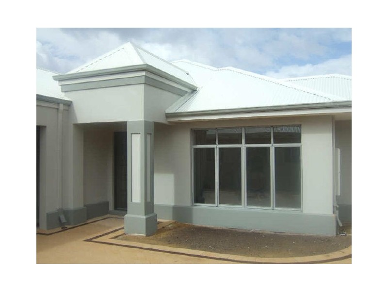 67b Leeds Street, Dianella WA 6059