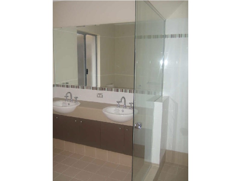 67b Leeds Street, Dianella WA 6059