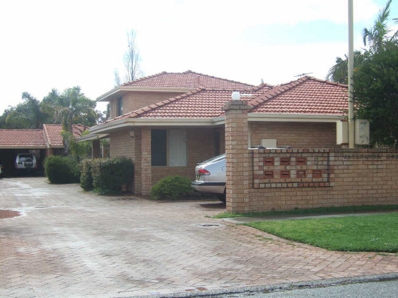 2/5 Camden Street, Dianella WA 6059