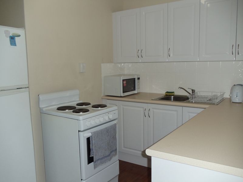 2/4 Harrow Street, Maylands WA 6051