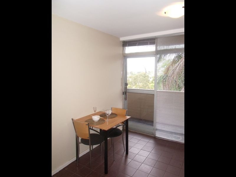 207/36 Tenth Avenue, Maylands WA 6051