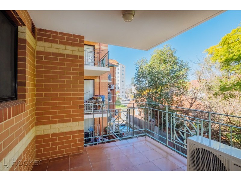 9/23 Wellington Street, East Perth WA 6004