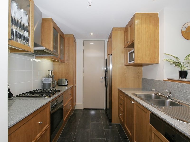 93/42 Terrace Road, East Perth WA 6004