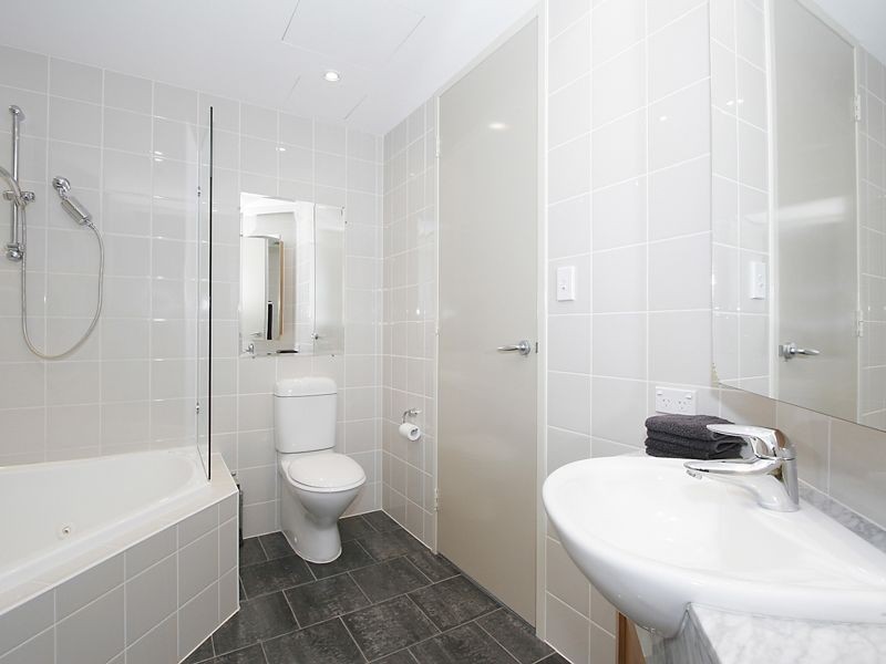 93/42 Terrace Road, East Perth WA 6004