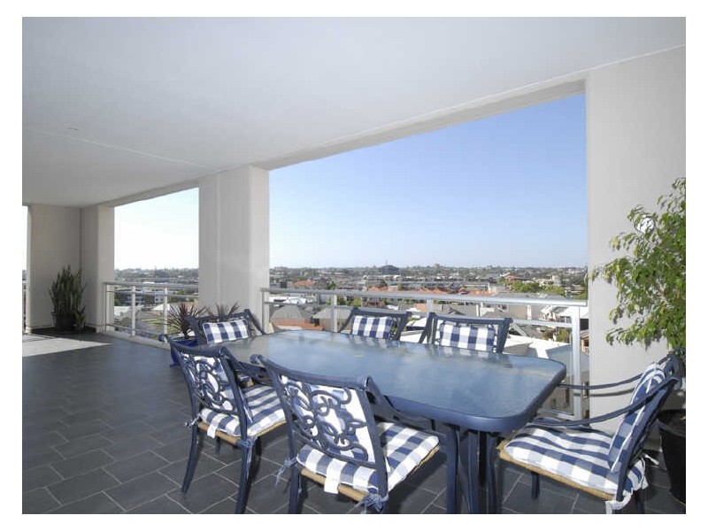 4A/29 Trafalgar Road, East Perth WA 6004