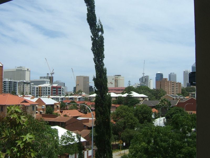 25/40 Wellington Street, East Perth WA 6004