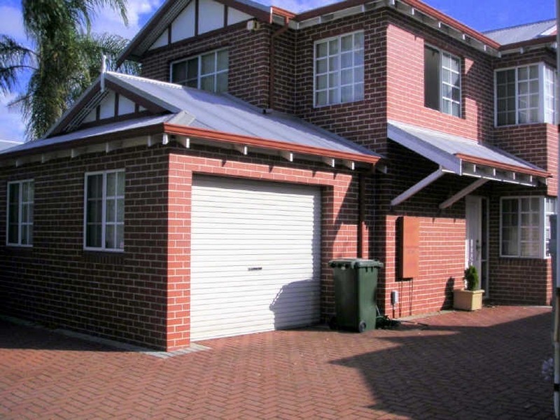 1/92 Tenth Avenue, Inglewood WA 6052