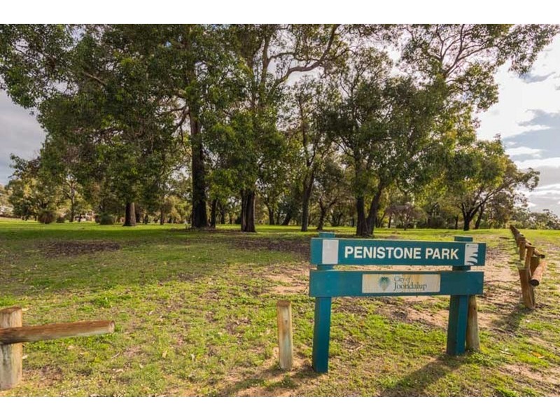 12 Loxham Place, Greenwood WA 6024