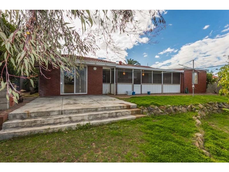 12 Loxham Place, Greenwood WA 6024