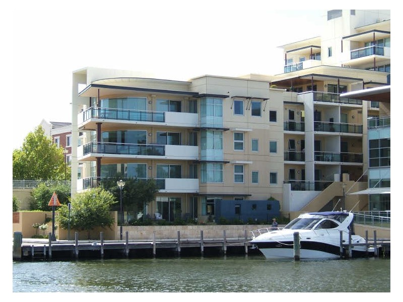 5/1 Henry Lawson Walk, East Perth WA 6004