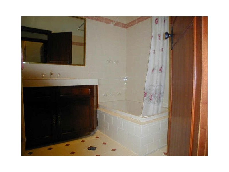 20 Milne Street, Bayswater WA 6053