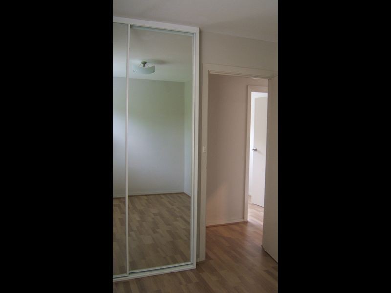 1/10 Tyre Avenue, Riverton WA 6148