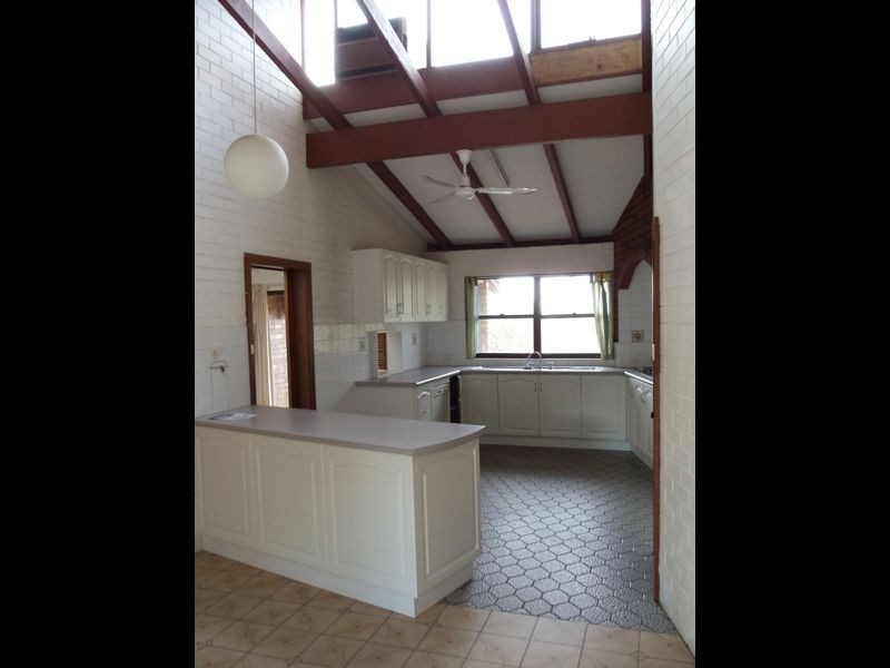 18 Briald Place, Dianella WA 6059