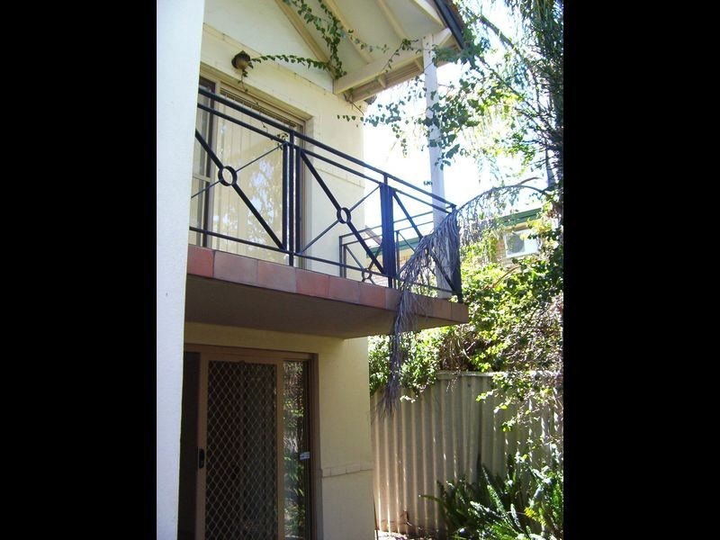 2/261 Vincent Street, Leederville WA 6007