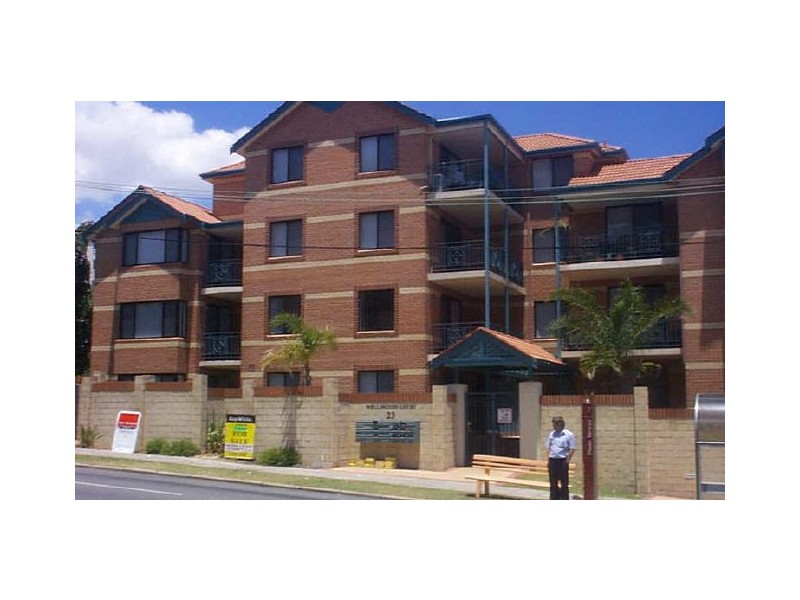 17/23 Wellington Street, East Perth WA 6004