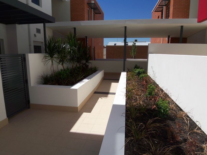 2/32 Fielder Street, East Perth WA 6004