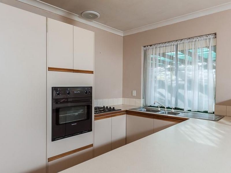 4/25 Conifer Place, Beechboro WA 6063