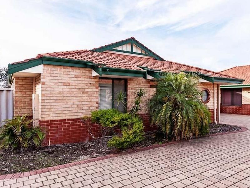 4/25 Conifer Place, Beechboro WA 6063