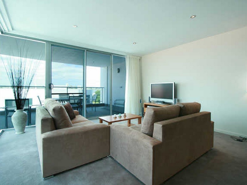 17/132 Terrace Road, Perth WA 6000