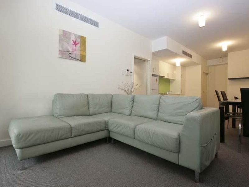 2/11 Bennett Street, East Perth WA 6004