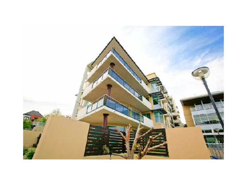 2/1 Henry Lawson Walk, East Perth WA 6004