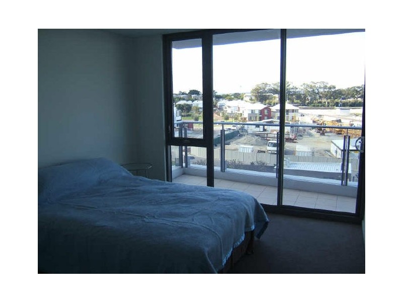406/2 Oldfield Street, Burswood WA 6100