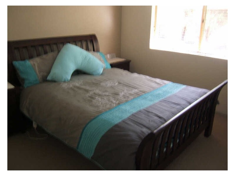 4/11 Wall Street, Maylands WA 6051