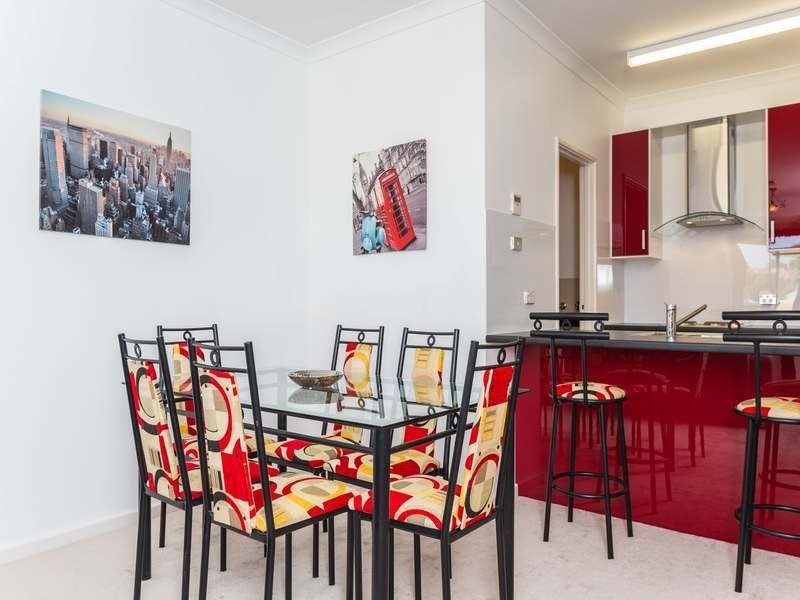 60/11 Regal Place, East Perth WA 6004