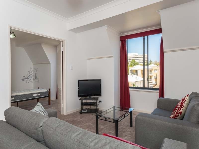 60/11 Regal Place, East Perth WA 6004